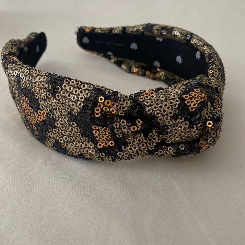 NWOT lele Sadoughi leopard sequined knitted headband